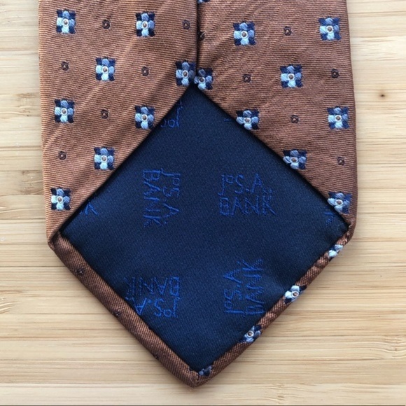 Jos. A. Bank Silk Tie In Brown With Blue Hints - Picture 3 of 6